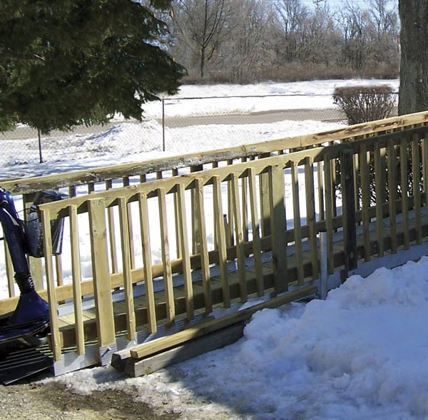 Quick Ramp Aluminum Tracks with Wood Railing